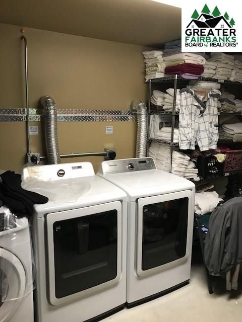 1521 Hilton Ave, Fairbanks, AK 99701
